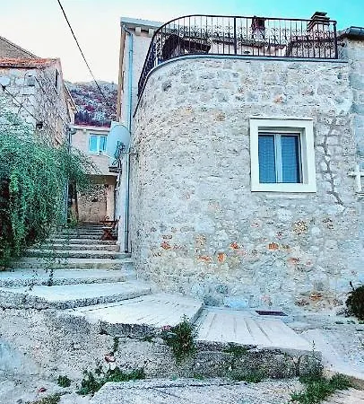 Appartement Pitve *